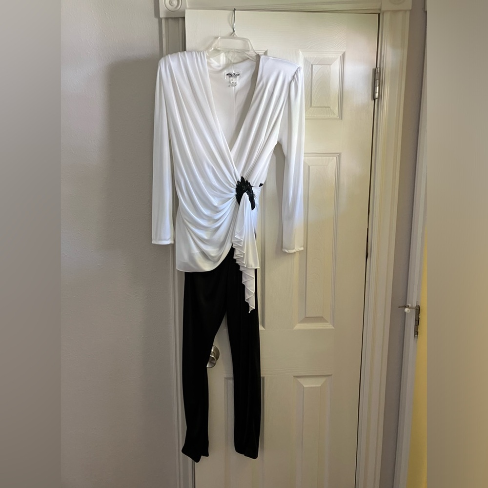 Abby Kent 1980s Pantsuit Black and White